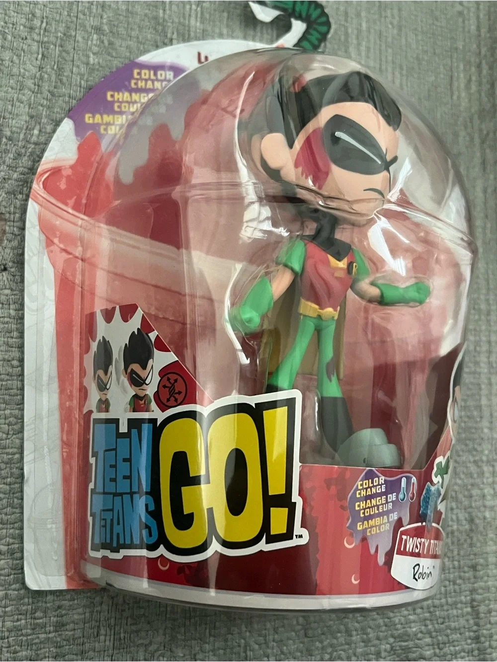 Teen Titans Go! Twisty Titans Robin Color Change Multicolor Action Figure